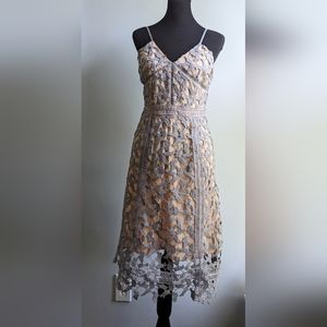 Elliatt Lace Crochet Dress Size M